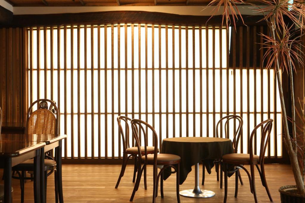 Keikoku-No-Yu Hotel Yamanouchi  Bagian luar foto